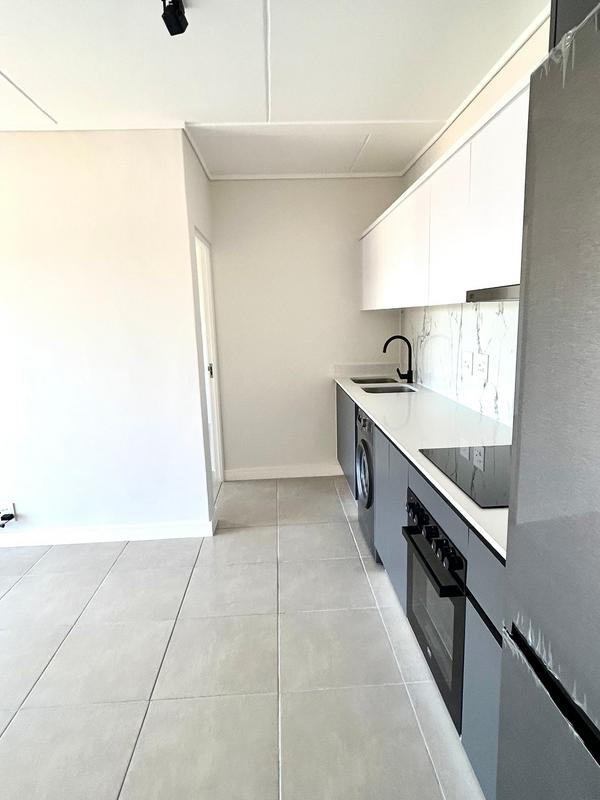 To Let 1 Bedroom Property for Rent in Somerset West Western Cape